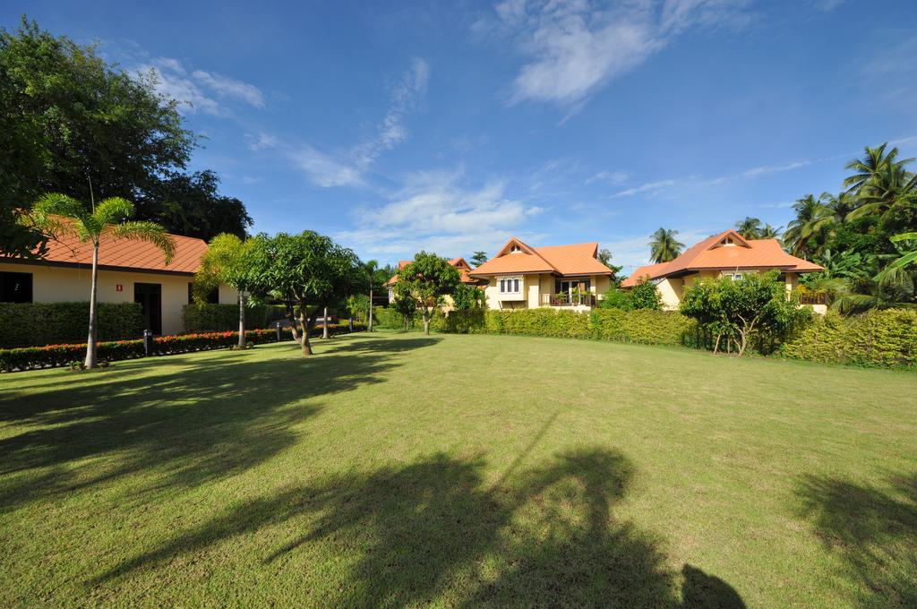 Maeklong Marina Resort Ratchaburi Exterior foto